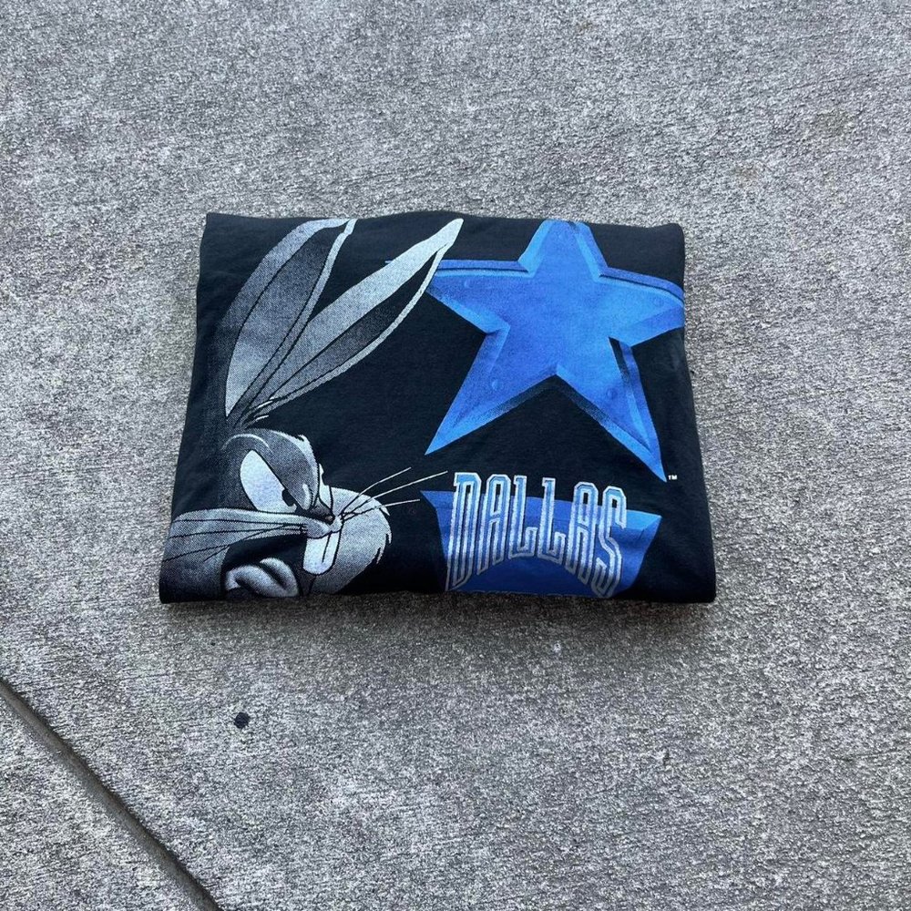 Vintage 90s 93’ Bugs Bunny Dallas Cowboys Hooded Longsleeve